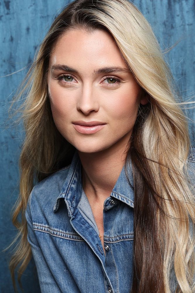 Realtor Headshots in DFW: Win More Listings With a Standout Photo